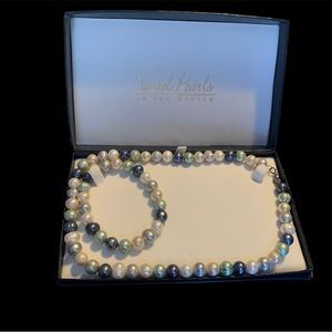 Vantel Pearls Bracelet and Necklace Set New